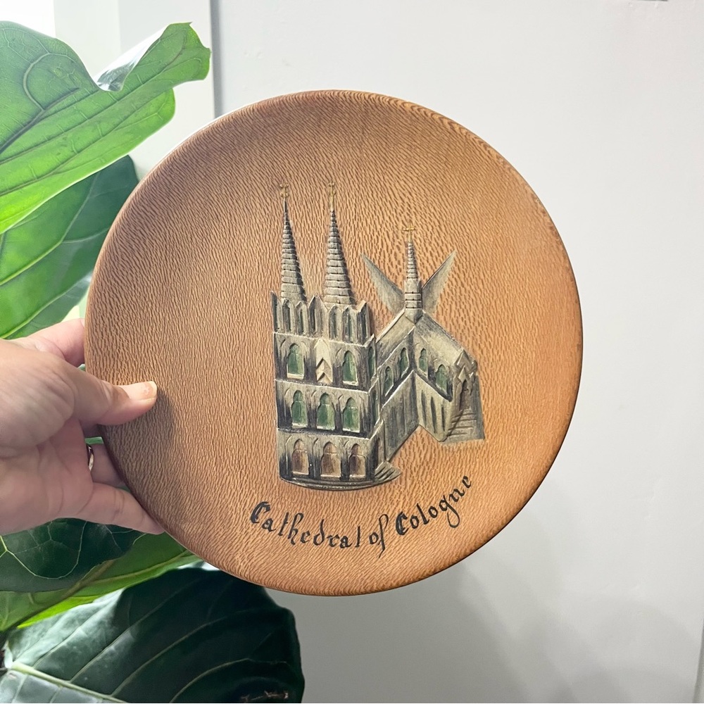 Souvenir Plate of Cathedral of Cologne in Germany Wooden 3D Painted Travel Scene